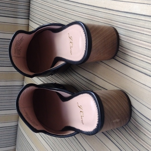 J Crew  black leather clogs 7.5 - Picture 2 of 8